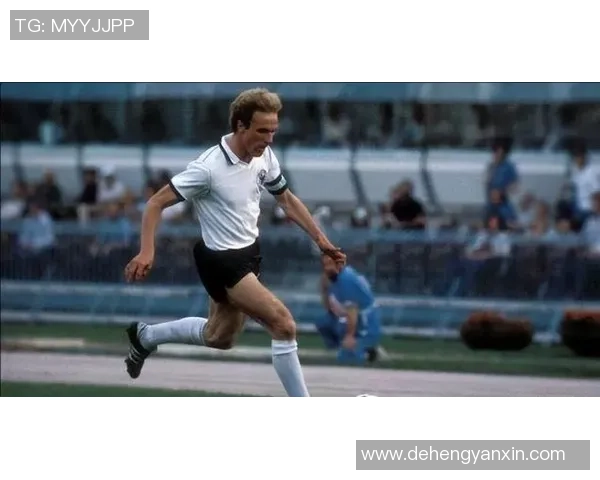 足球皇帝贝利的传奇一生与世界足坛的深远影响分析